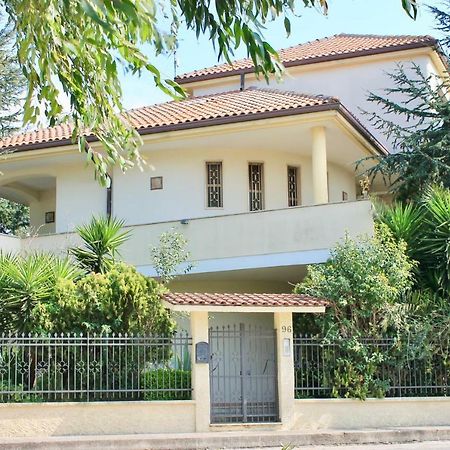 Villa Casa dell'arte Veglie Esterno foto
